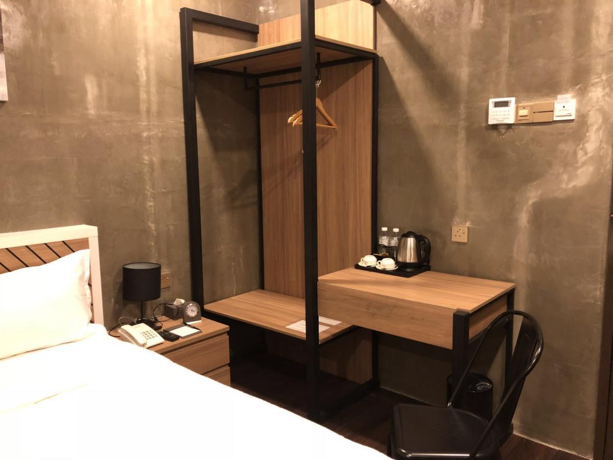 K Boutique Hotel Teluk Intan Exterior photo